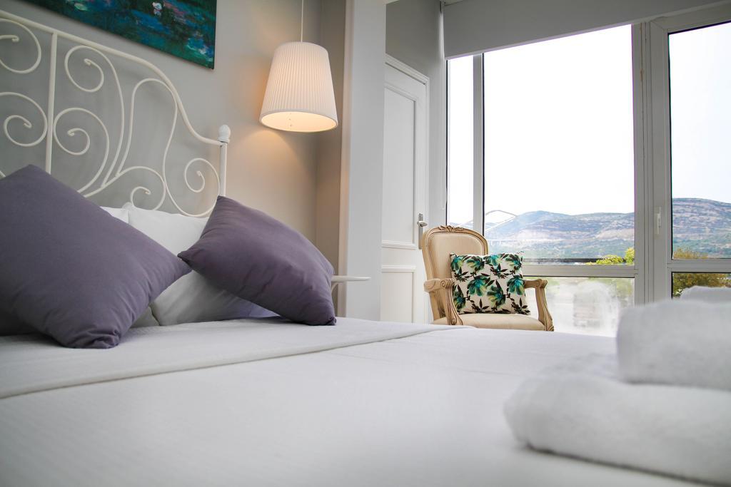 Port View Suites Kavála Kültér fotó