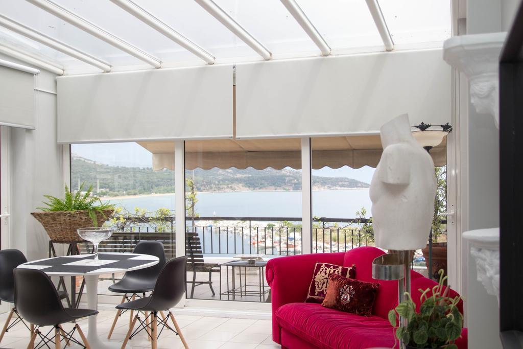 Port View Suites Kavála Kültér fotó