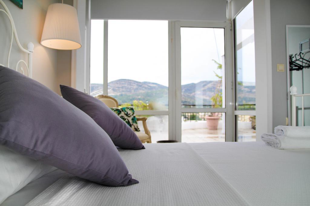 Port View Suites Kavála Kültér fotó